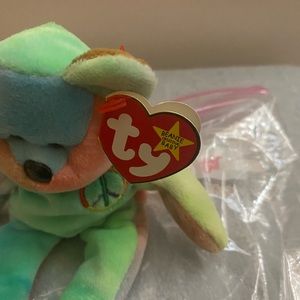 A rare Ty with errors and tag errors